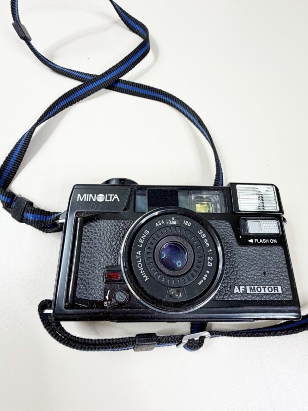 VTG Untested Minolta Hi-Matic AF2-M 35mm Film Camera Black AF Motor-Parts Only